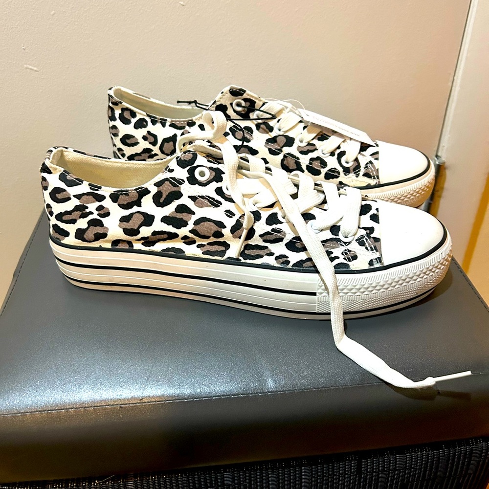 New York & Company Low Top Leopard Print Sneakers